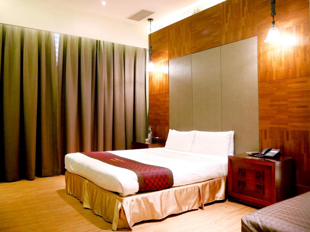 Moonshy Boutique Motel Taichung Exterior photo