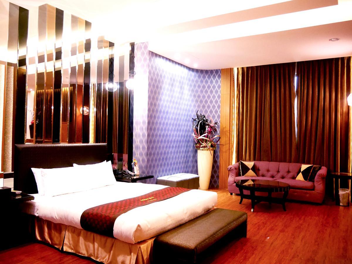 Moonshy Boutique Motel Taichung Exterior photo