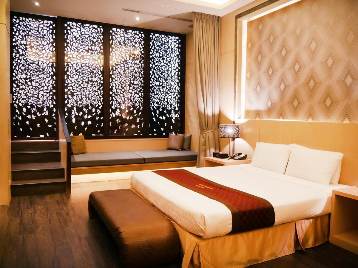 Moonshy Boutique Motel Taichung Exterior photo