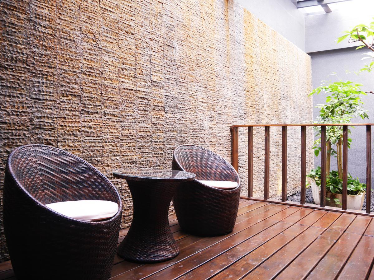 Moonshy Boutique Motel Taichung Exterior photo