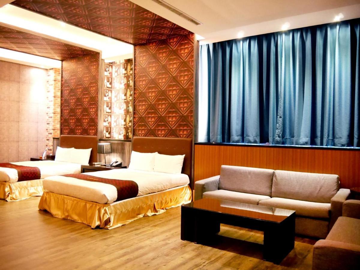 Moonshy Boutique Motel Taichung Exterior photo