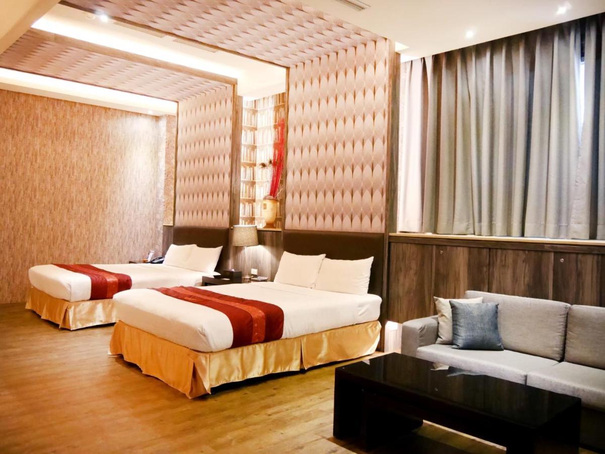 Moonshy Boutique Motel Taichung Exterior photo